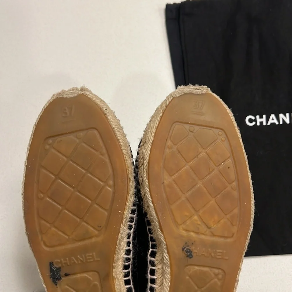 Chanel Interlocking CC Logo Velvet Espadrilles Black